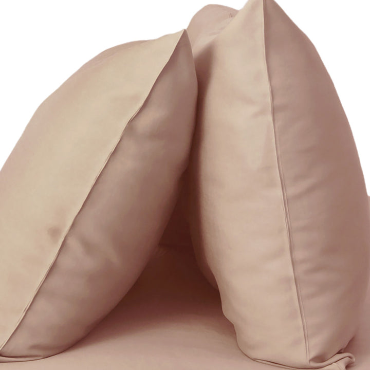 Resort Bamboo Pillowcase Set by Cariloha — Blush