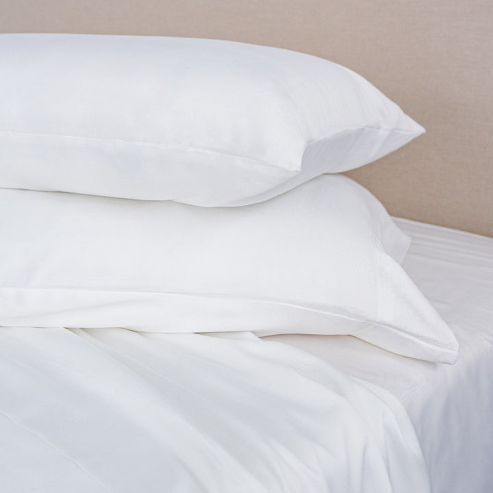 Classic Bamboo Pillowcase Set by Cariloha — White