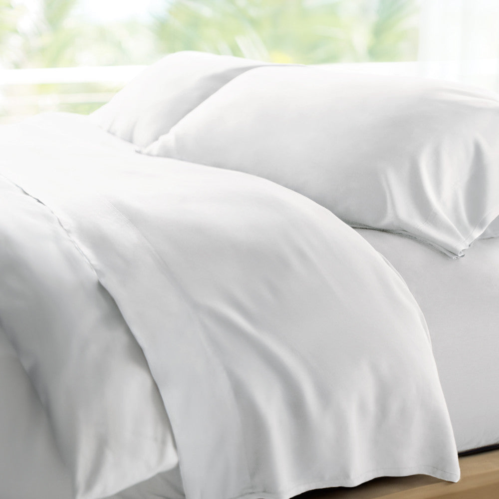 Retreat Bamboo Sheets by Cariloha — White