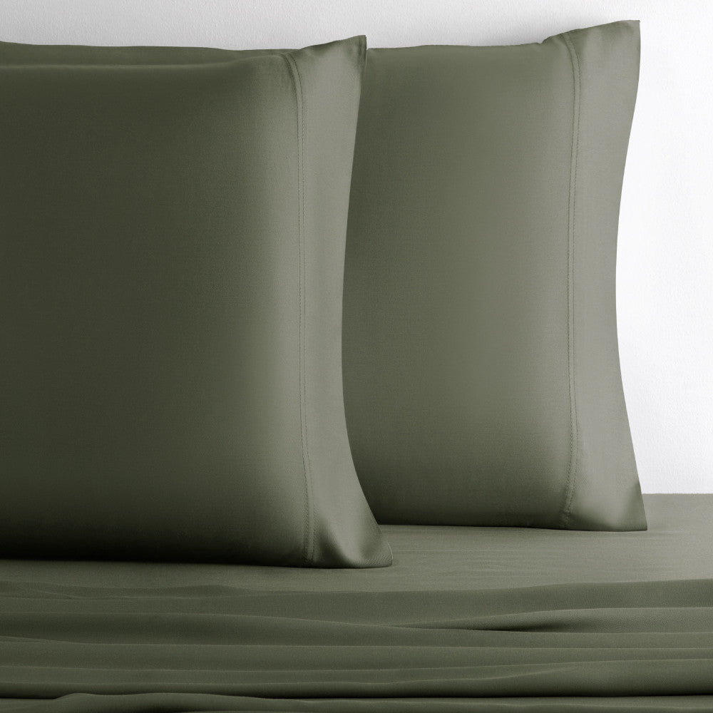 Retreat Bamboo Pillowcase Set by Cariloha — Oasis Green