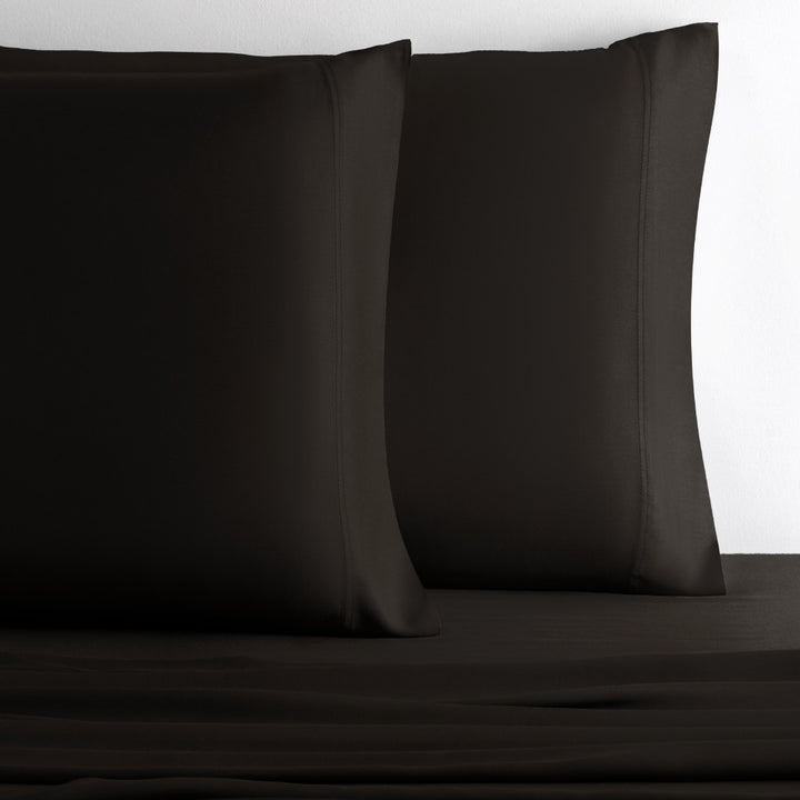 Retreat Bamboo Pillowcase Set by Cariloha — Black Sand